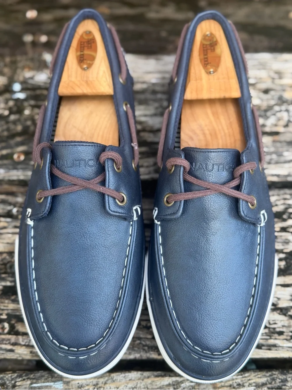 Nautica profile brown galley